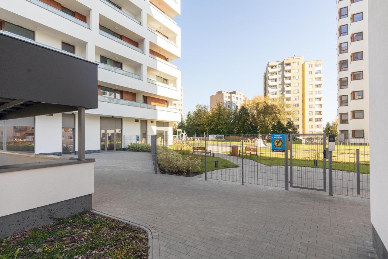 وارسو Metro Targowek Homely Apartment المظهر الخارجي الصورة